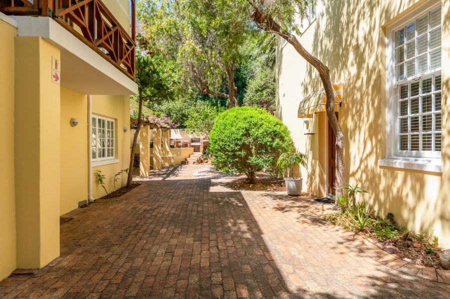 2 Bedroom Property for Sale in Simons Town Western Cape